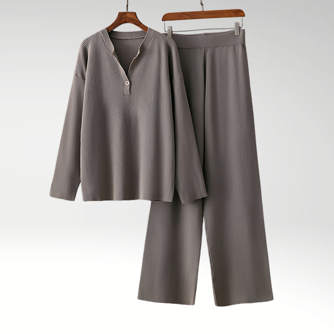 Amanda | Luxurious Cozy Two-Piece Ensemble